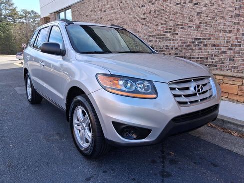Used 2011 Hyundai Santa Fe GLS image 7