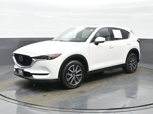 Used 2018 MAZDA CX-5 Grand Touring w/ Premium Package image 2