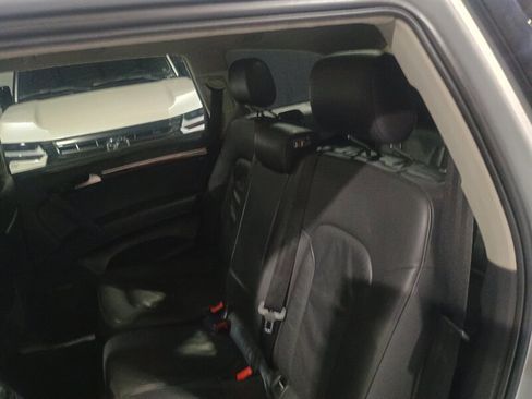 Used 2010 Audi Q7 3.6 Premium Plus image 41