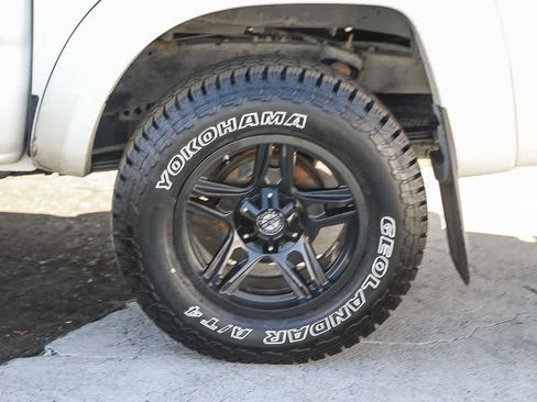 Used 2007 Toyota Tacoma 4x4 Double Cab image 10