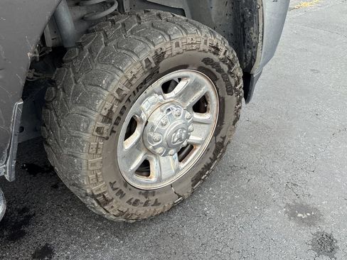 Used 2022 RAM 2500 Big Horn AWD/4WD image 27