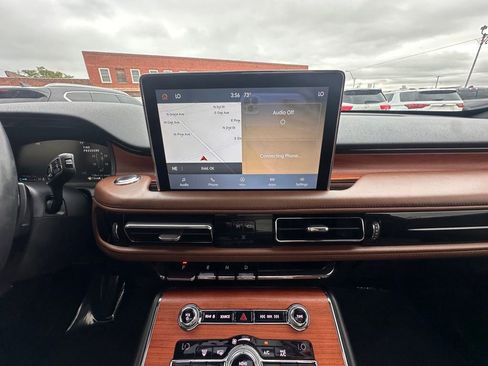Used 2020 Lincoln Aviator Reserve w/ Equipment Group 202A AWD/4WD image 22