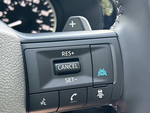 New 2026 Nissan Pathfinder SV w/ Lighting Package FWD image 29