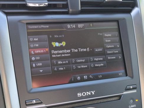 Used 2014 Ford Fusion Titanium FWD image 21