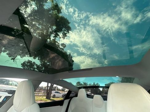 Used 2024 Tesla Model 3 Long Range RWD image 13