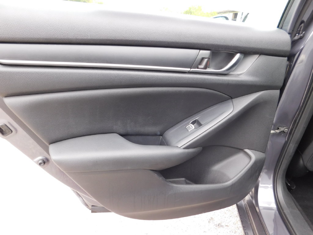 Used 2019 Honda Accord LX image 12