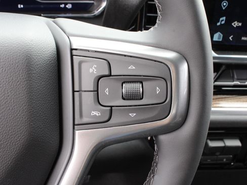 New 2025 Chevrolet Silverado 2500 LT w/ Convenience Package image 26