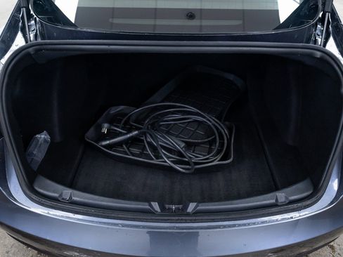 Used 2019 Tesla Model 3 Long Range image 8