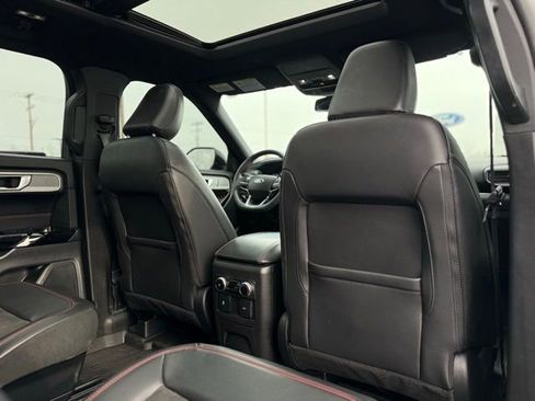 Certified 2024 Ford Explorer ST-Line w/ Class IV Trailer Tow Package image 24