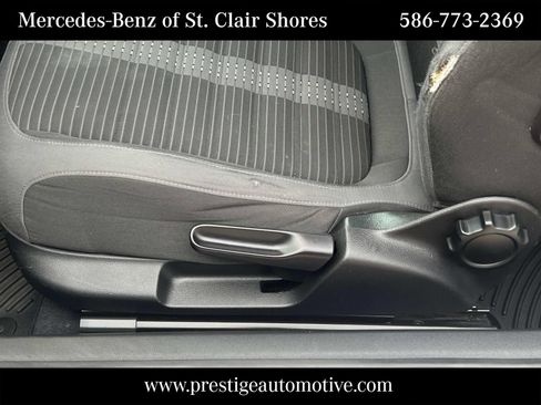 Used 2013 Volkswagen Beetle 2.0T FWD image 18