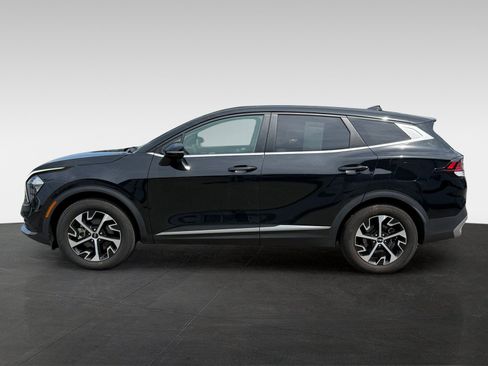 Used 2023 Kia Sportage EX FWD image 6