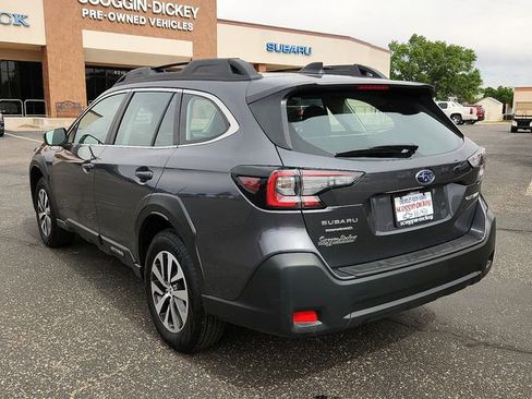 Used 2025 Subaru Outback image 3