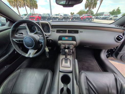 Used 2011 Chevrolet Camaro LT RWD image 19