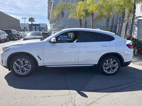Used 2025 BMW X4 xDrive30i AWD/4WD image 6