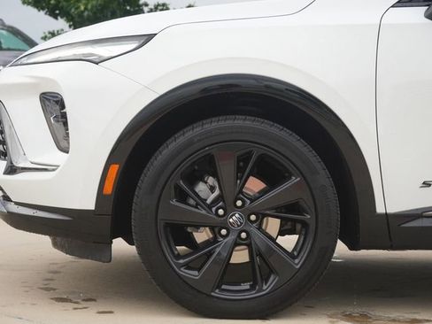 Used 2025 Buick Envision Sport Touring AWD/4WD image 5