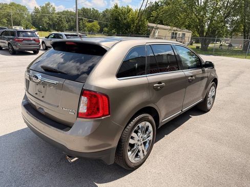 Used 2014 Ford Edge Limited w/ Driver Entry Package AWD/4WD image 5