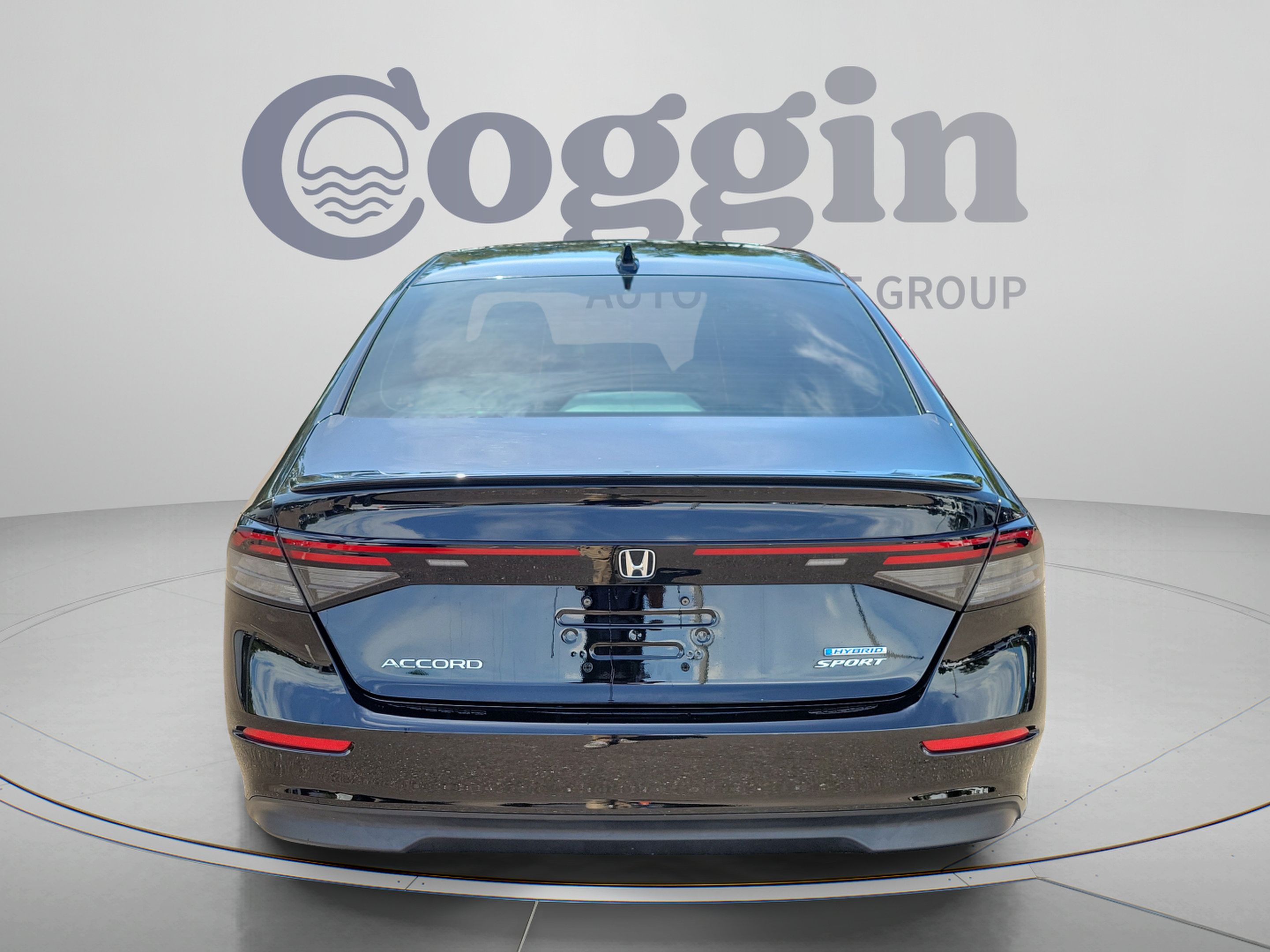 Used 2023 Honda Accord Sport image 4