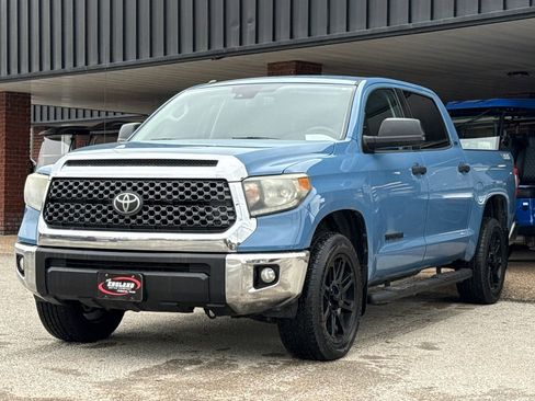 Used 2019 Toyota Tundra SR5 w/ SR5 Upgrade Package RWD image 3