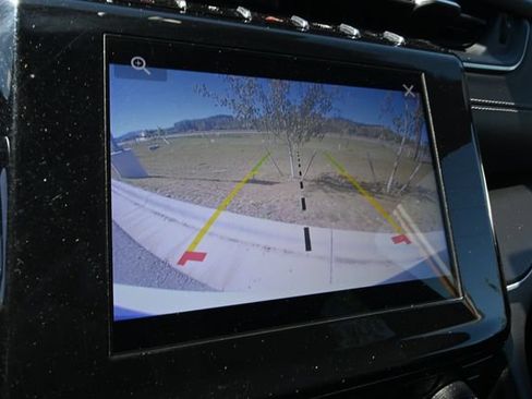 Used 2024 Jeep Grand Cherokee Altitude AWD/4WD image 6