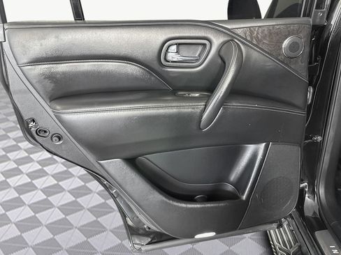 Used 2020 INFINITI QX80 Luxe w/ Proassist Package image 26