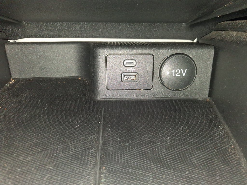 Used 2023 Ford Escape AWD image 18