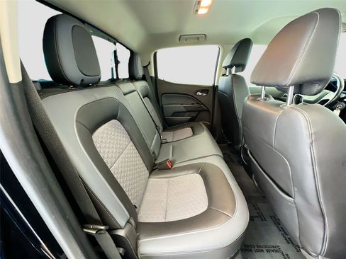 Used 2019 Chevrolet Colorado Z71 AWD/4WD image 25