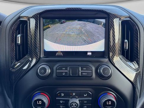 Used 2022 Chevrolet Silverado 1500 RST image 17