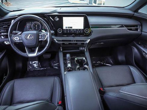 Certified 2023 Lexus RX 350h w/ Tow Prep Package AWD/4WD image 17