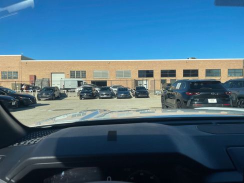 Used 2025 Toyota 4Runner TRD Off-Road image 34