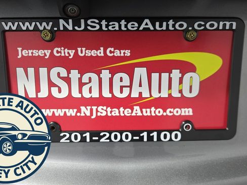 Used 2024 Chevrolet Equinox Premier image 27