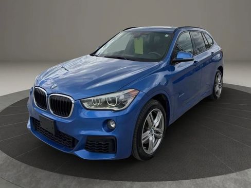 Used 2017 BMW X1 xDrive28i AWD/4WD image 3