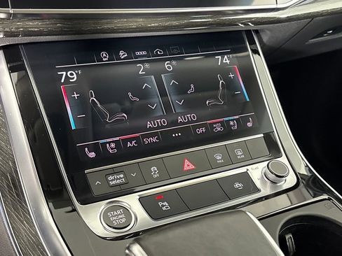 Used 2021 Audi Q8 Premium Plus image 20