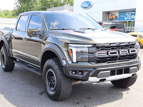 Used 2025 Ford F150 Raptor AWD/4WD image 2