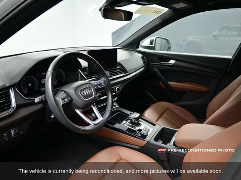 Used 2022 Audi Q5 2.0T Premium Plus w/ Premium Plus Package AWD/4WD image 5