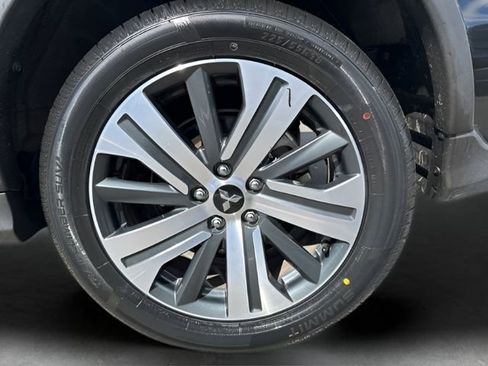 Used 2025 Mitsubishi Outlander Sport SE AWD/4WD image 33