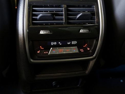 Used 2026 BMW X6 xDrive40i w/ Climate Comfort Package image 30