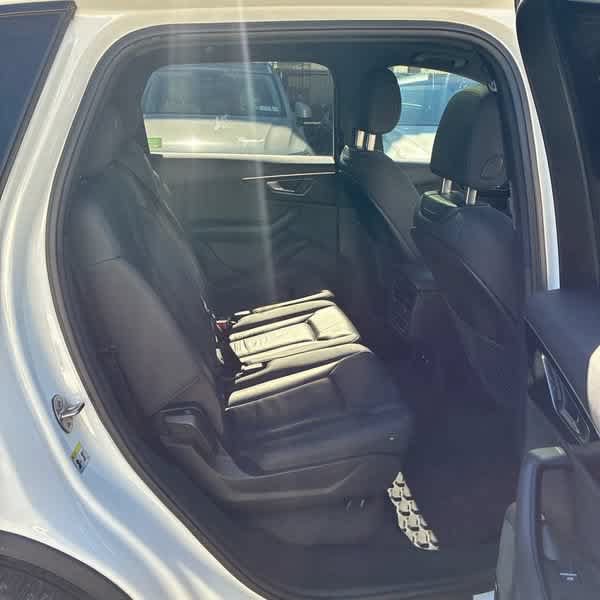 Used 2020 Audi Q7 3.0T Premium Plus AWD/4WD image 17