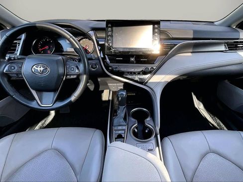 Used 2022 Toyota Camry XSE w/ Carpet Mat Package (TMS) FWD image 14