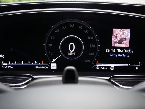 Used 2023 Cadillac Escalade Sport w/ Touring Package AWD/4WD image 20