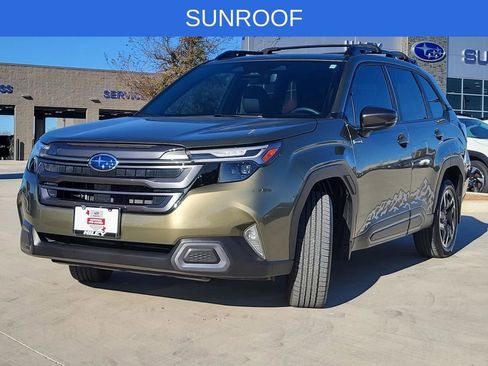 Certified 2025 Subaru Forester Limited image 2