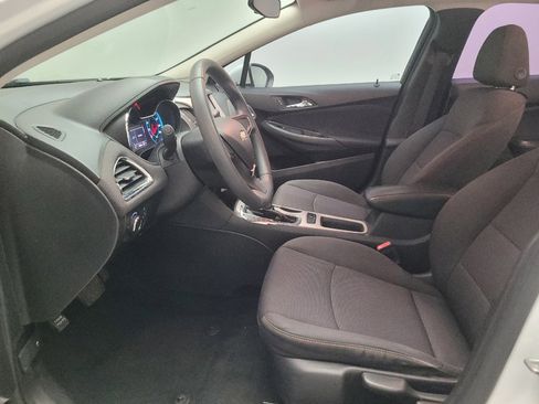 Used 2017 Chevrolet Cruze LS FWD image 17
