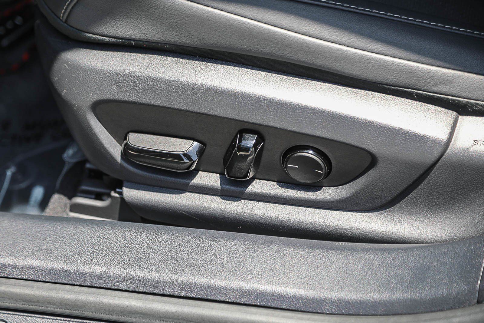 Used 2025 Lexus ES 350 FWD image 19
