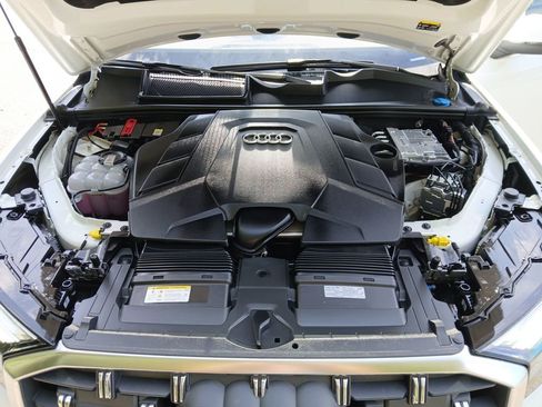 Used 2025 Audi Q7 3.0T Premium Plus image 22