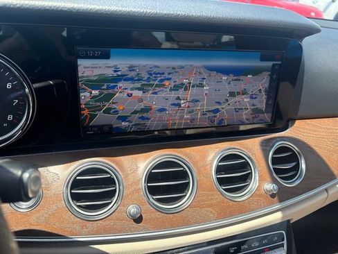 Used 2017 Mercedes-Benz E 300 4MATIC image 12