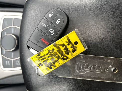 Used 2021 Jeep Grand Cherokee Limited w/ Quick Order Package 28K 80th image 30