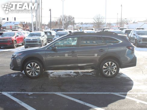 Used 2025 Subaru Outback Limited image 7