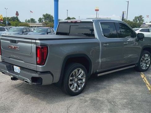 Used 2023 GMC Sierra 1500 Denali AWD/4WD image 8