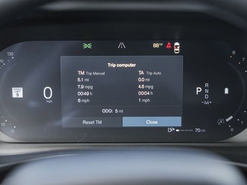 New 2026 Volvo XC40 B5 Ultra w/ Protection Package Premier image 44