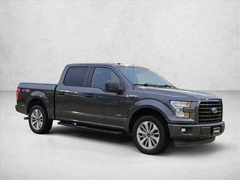 Used 2017 Ford F150 XL w/ Equipment Group 101A Mid RWD image 3
