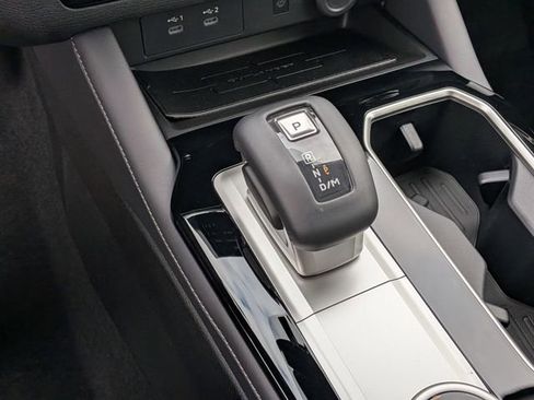 New 2026 Mitsubishi Outlander SE image 23